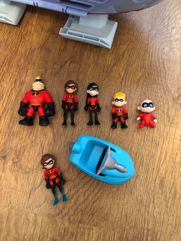 incredibles hydroliner playset